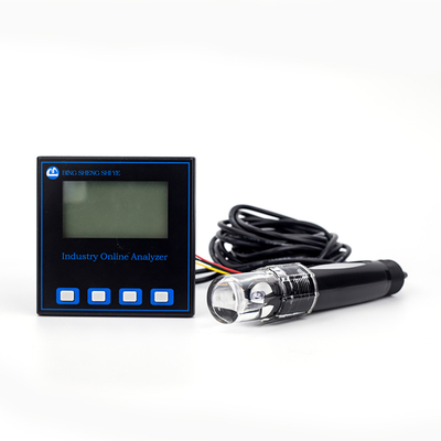 Industriële hydroponische wateranalysator met handmatige/automatische temperatuurscompensatie